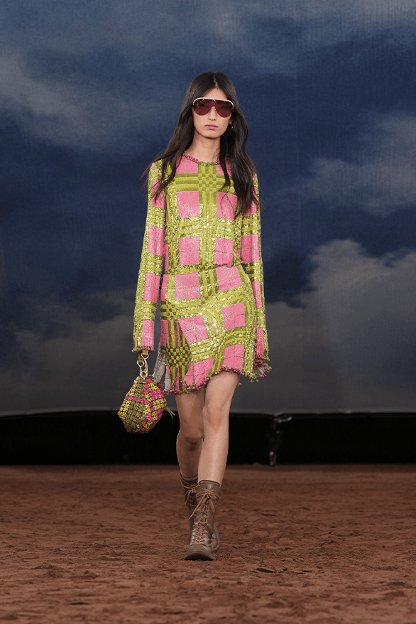 Burberry Spring Summer 2026 London Fashion Week menswear womenswear daniel lee runway show