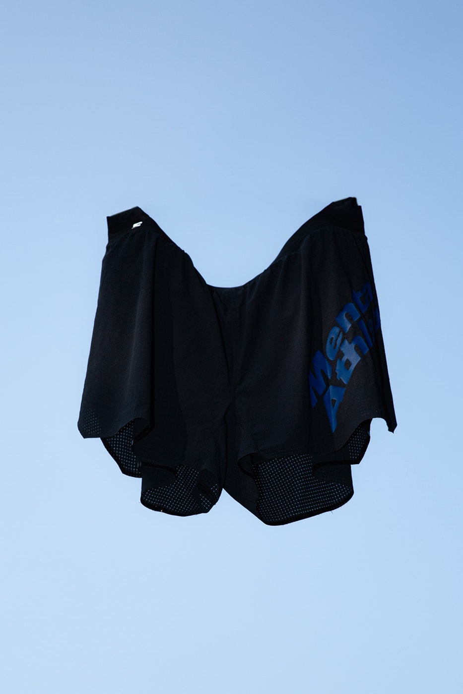 Mental Athletic and Salomon Launch "Edges of Motion" Driftform Collaboration capsule collection runners trail running physicality functional performance 