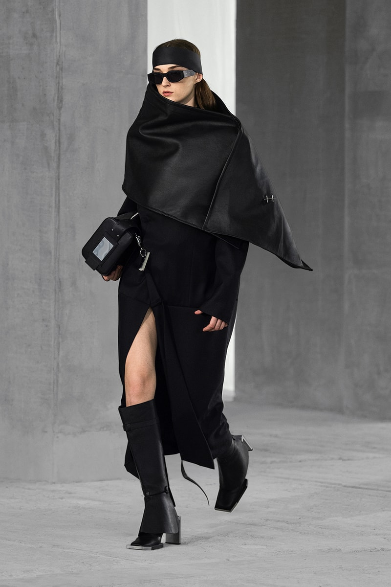 HELIOT EMIL’s Autumn/Winter 2026 collection: Eigengrau. TEXNIC.