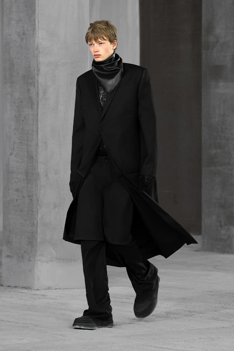 HELIOT EMIL’s Autumn/Winter 2026 collection: Eigengrau. TEXNIC.