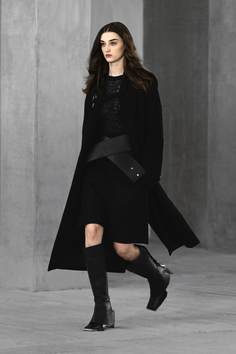 HELIOT EMIL’s Autumn/Winter 2026 collection: Eigengrau. TEXNIC.