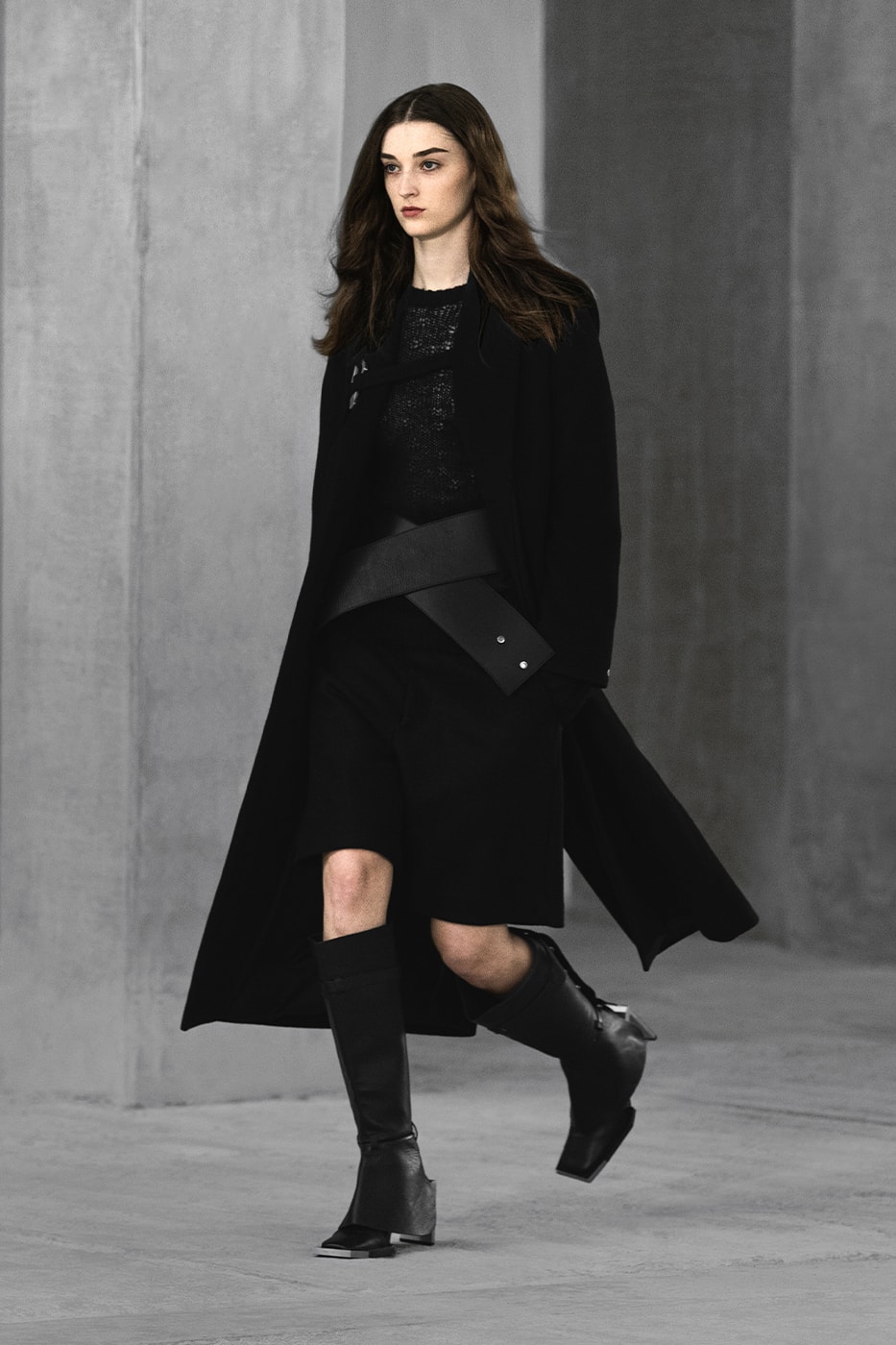 HELIOT EMIL’s Autumn/Winter 2026 collection: Eigengrau. TEXNIC.