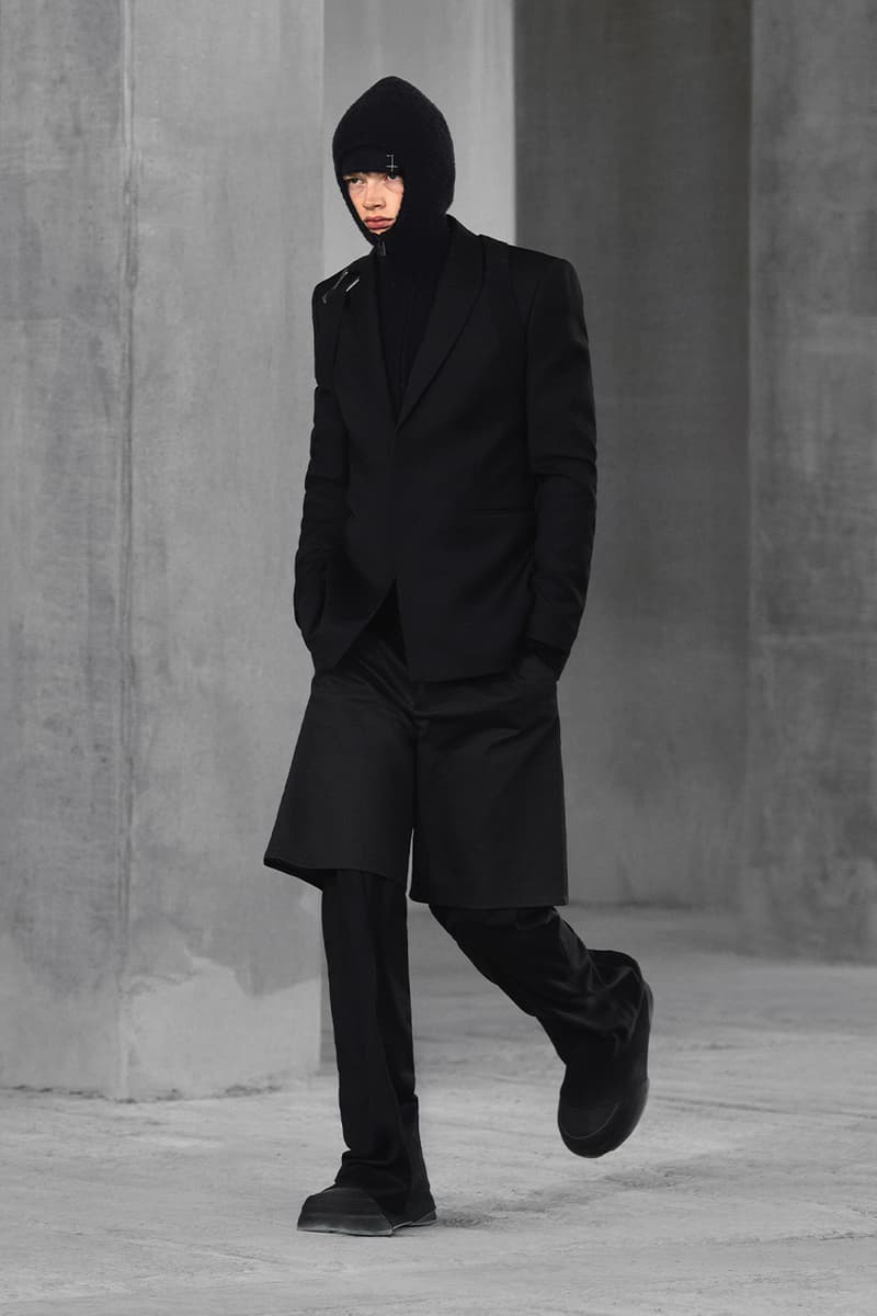 HELIOT EMIL’s Autumn/Winter 2026 collection: Eigengrau. TEXNIC.