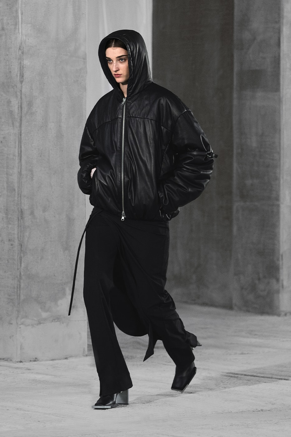 HELIOT EMIL’s Autumn/Winter 2026 collection: Eigengrau. TEXNIC.