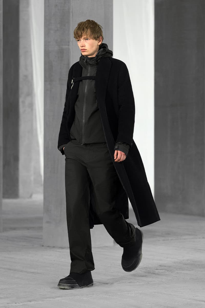 HELIOT EMIL’s Autumn/Winter 2026 collection: Eigengrau. TEXNIC.