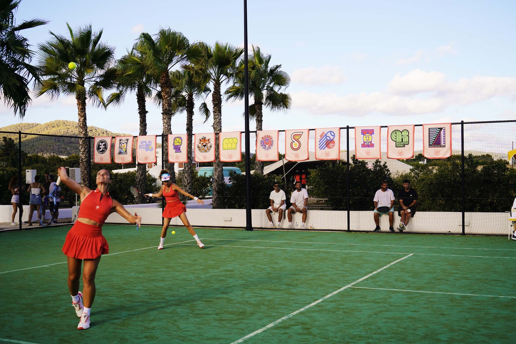 José Pastrana OUT Team Champions of MiniShop Open Tennis  Ibiza