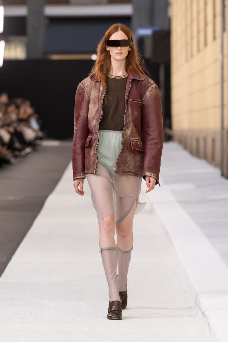 MM6 Maison Margiela Spring/Summer 2026 Is All About "Heightened Normality" collection milan fashion week runway 