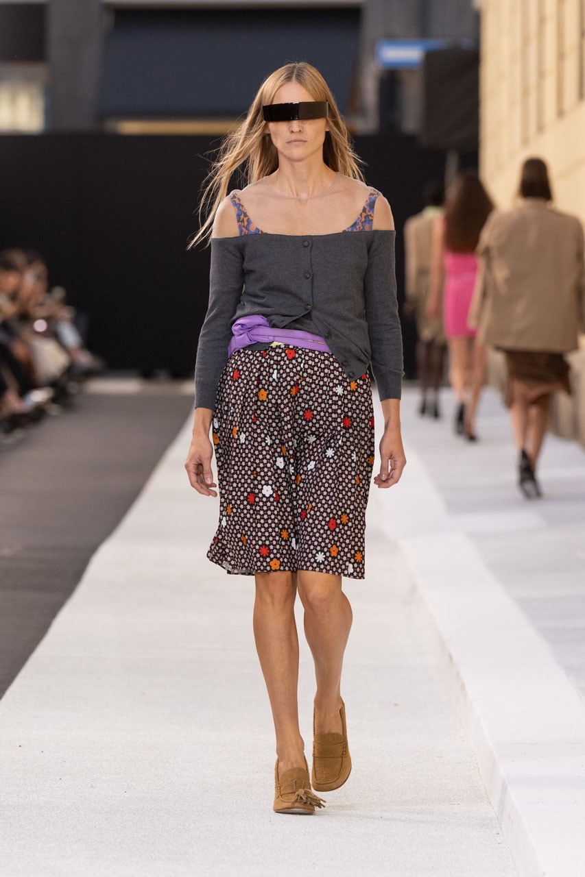 MM6 Maison Margiela Spring/Summer 2026 Is All About "Heightened Normality" collection milan fashion week runway 