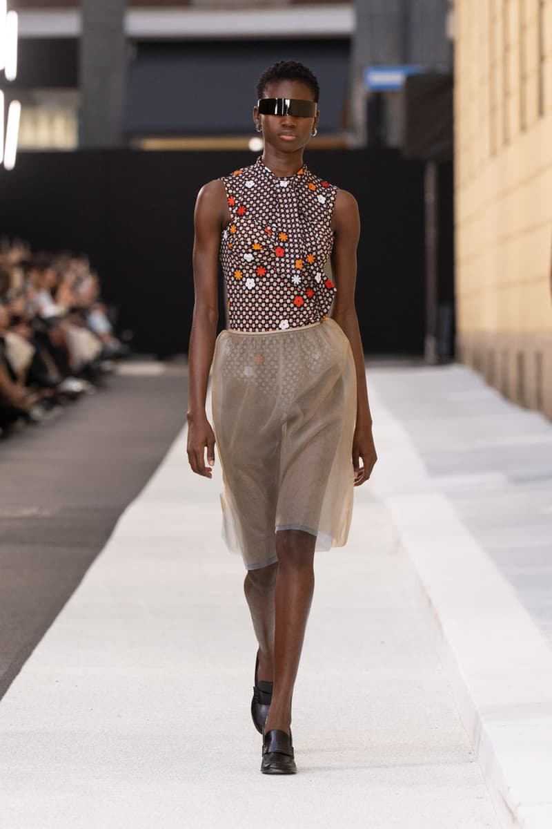MM6 Maison Margiela Spring/Summer 2026 Is All About "Heightened Normality" collection milan fashion week runway 
