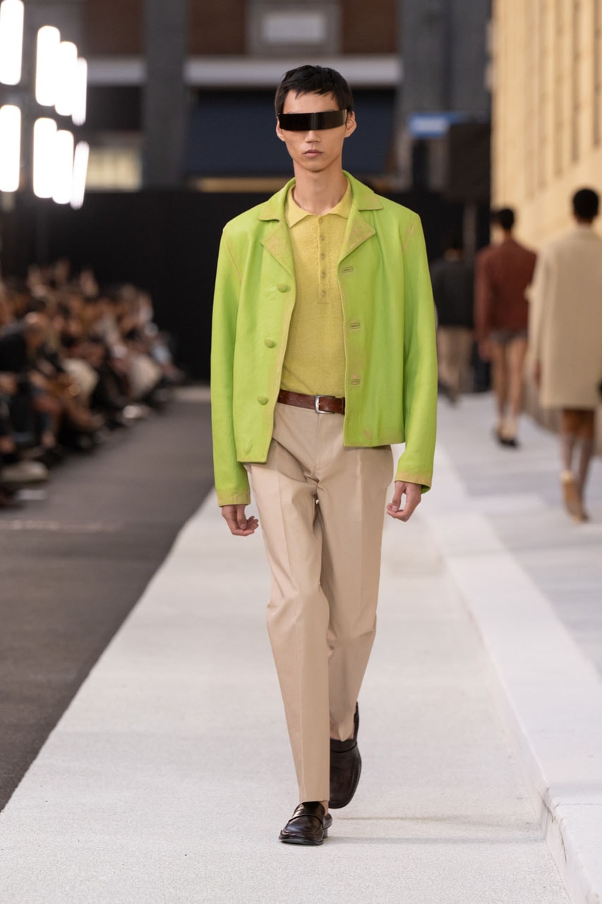 MM6 Maison Margiela Spring/Summer 2026 Is All About "Heightened Normality" collection milan fashion week runway 