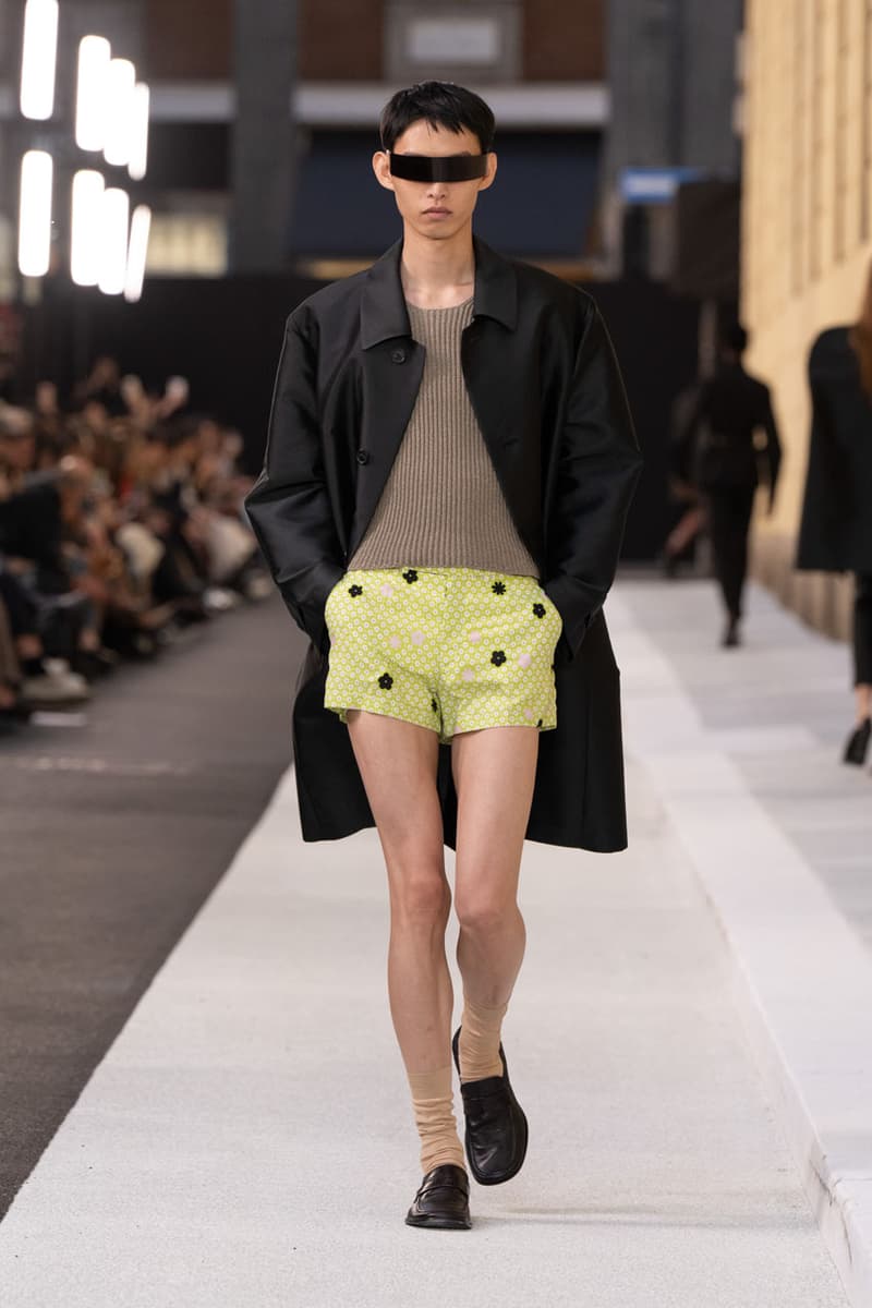 MM6 Maison Margiela Spring/Summer 2026 Is All About "Heightened Normality" collection milan fashion week runway 