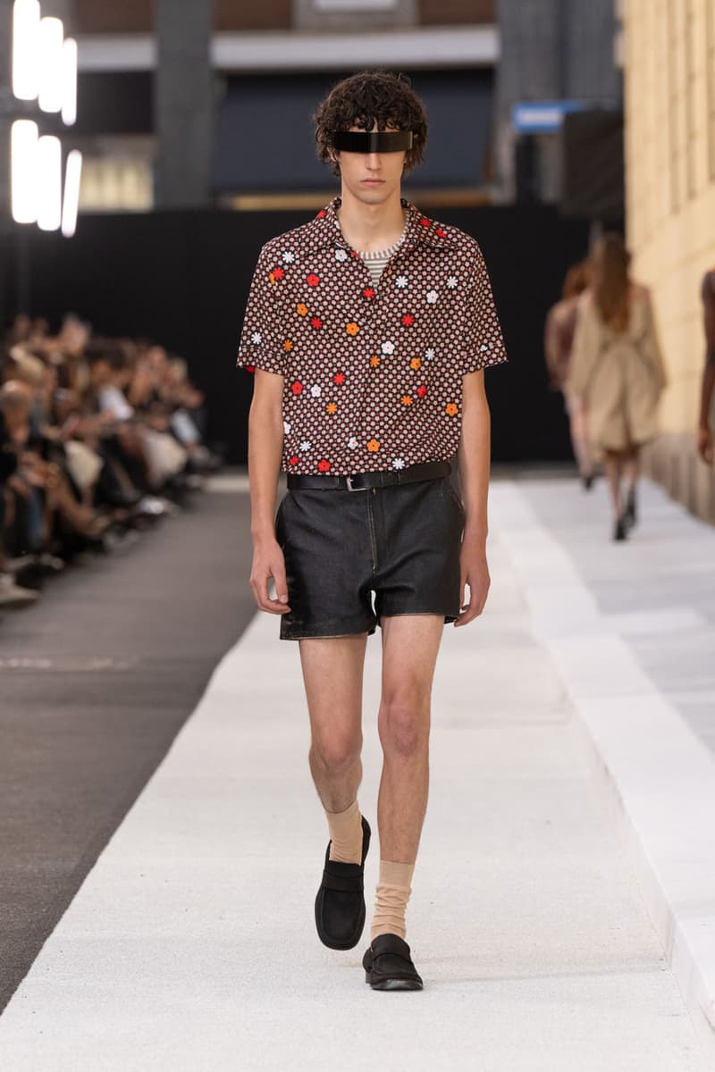 MM6 Maison Margiela Spring/Summer 2026 Is All About "Heightened Normality" collection milan fashion week runway 