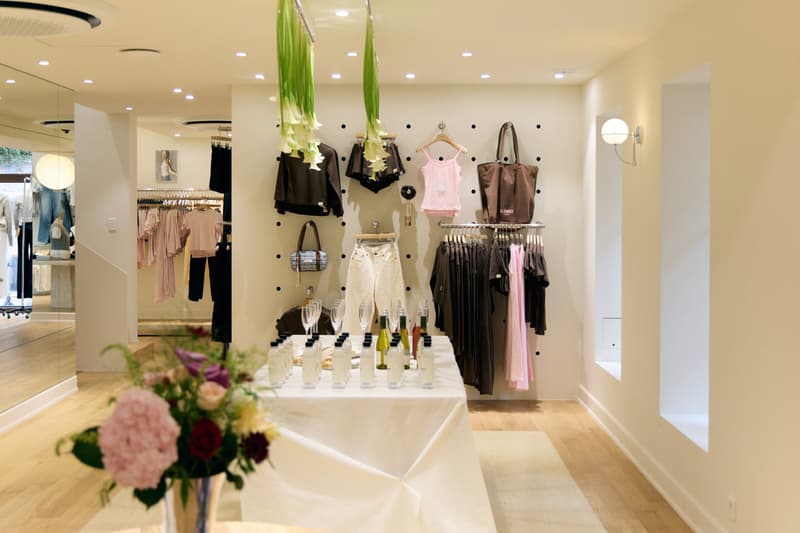 House of Glowny Dosan Store Opening Info announcement