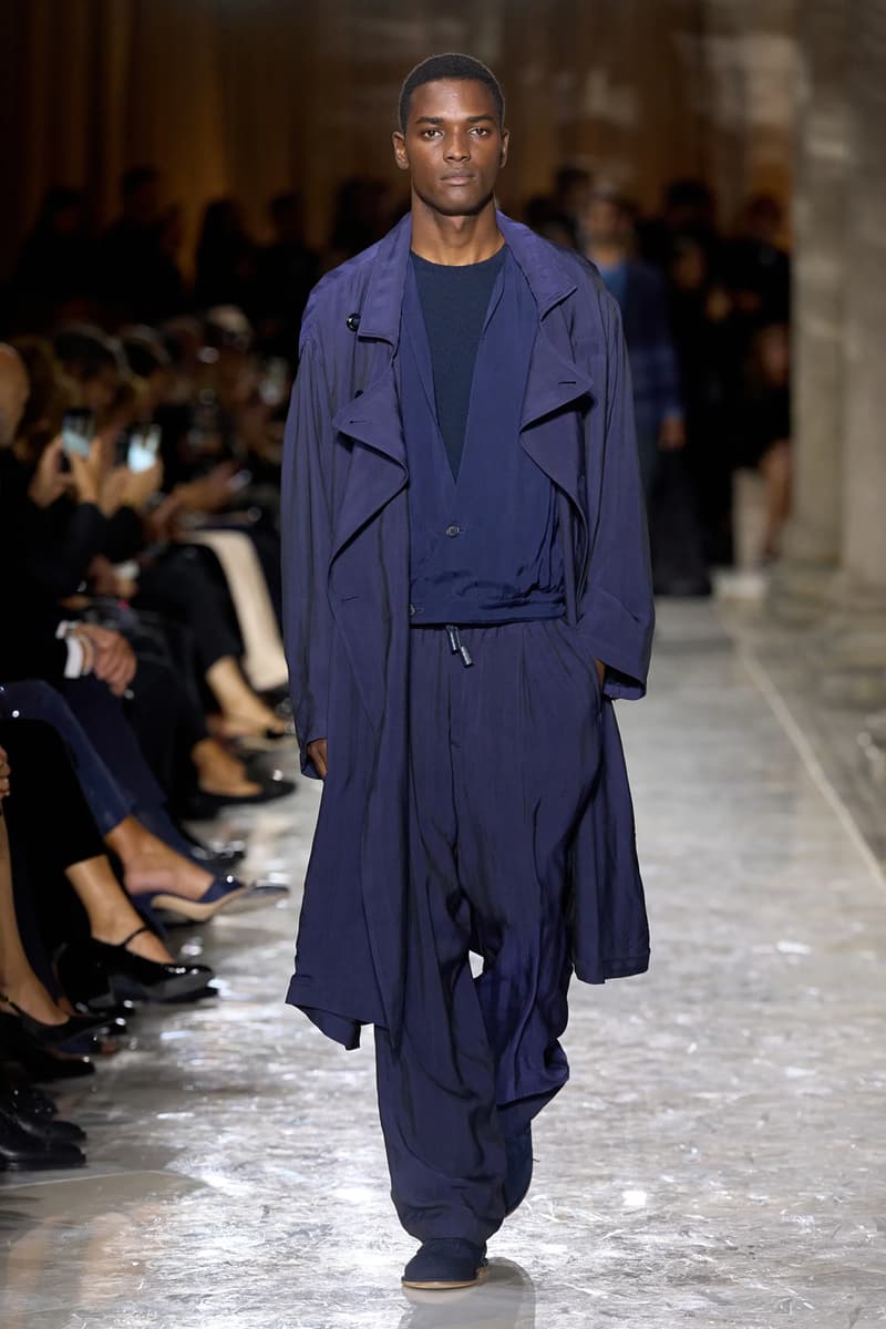 Giorgio Armani Spring/Summer 2026 Milan Fashion Week Final Collection last show final collection italian designer fluidity menswear suiting