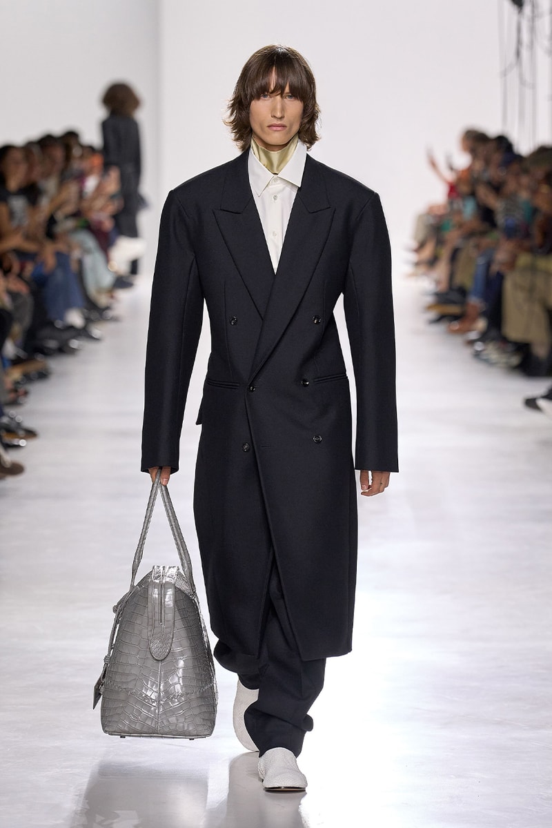 Louise Trotter's Debut Bottega Veneta SS26 Collection Breathes New Air Into the Heritage House