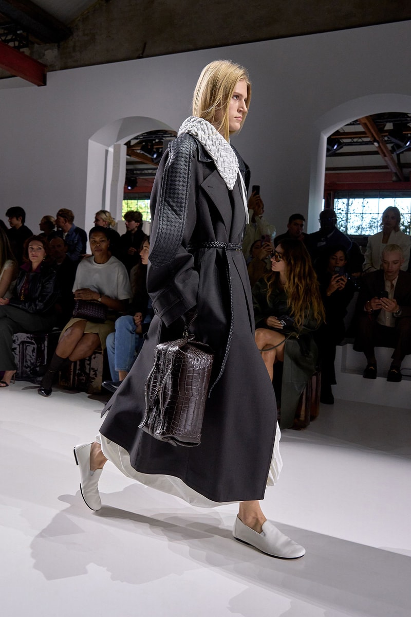 Louise Trotter's Debut Bottega Veneta SS26 Collection Breathes New Air Into the Heritage House