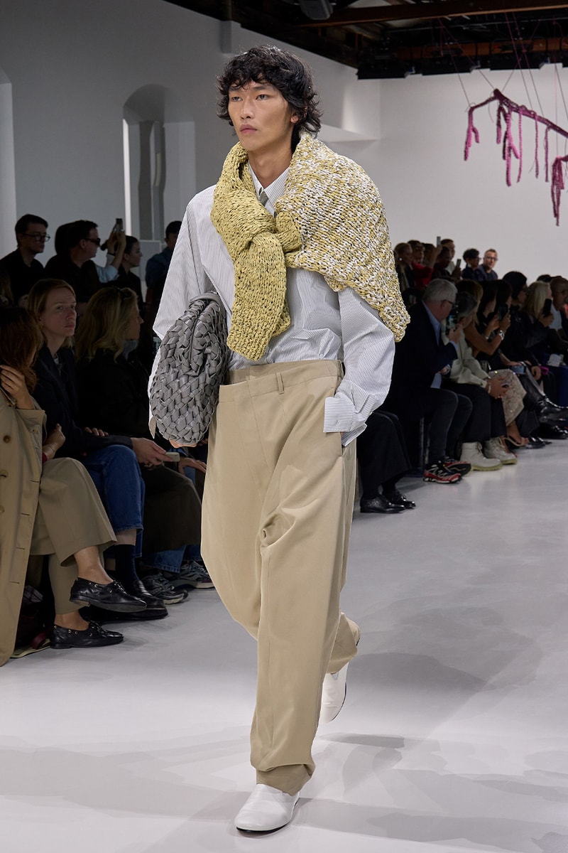 Louise Trotter's Debut Bottega Veneta SS26 Collection Breathes New Air Into the Heritage House