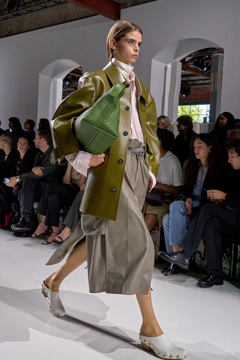 Louise Trotter's Debut Bottega Veneta SS26 Collection Breathes New Air Into the Heritage House