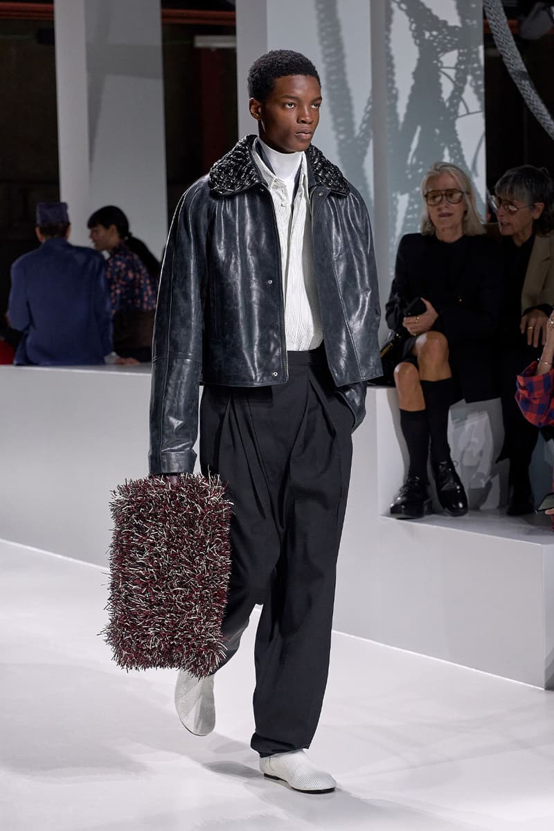 Louise Trotter's Debut Bottega Veneta SS26 Collection Breathes New Air Into the Heritage House