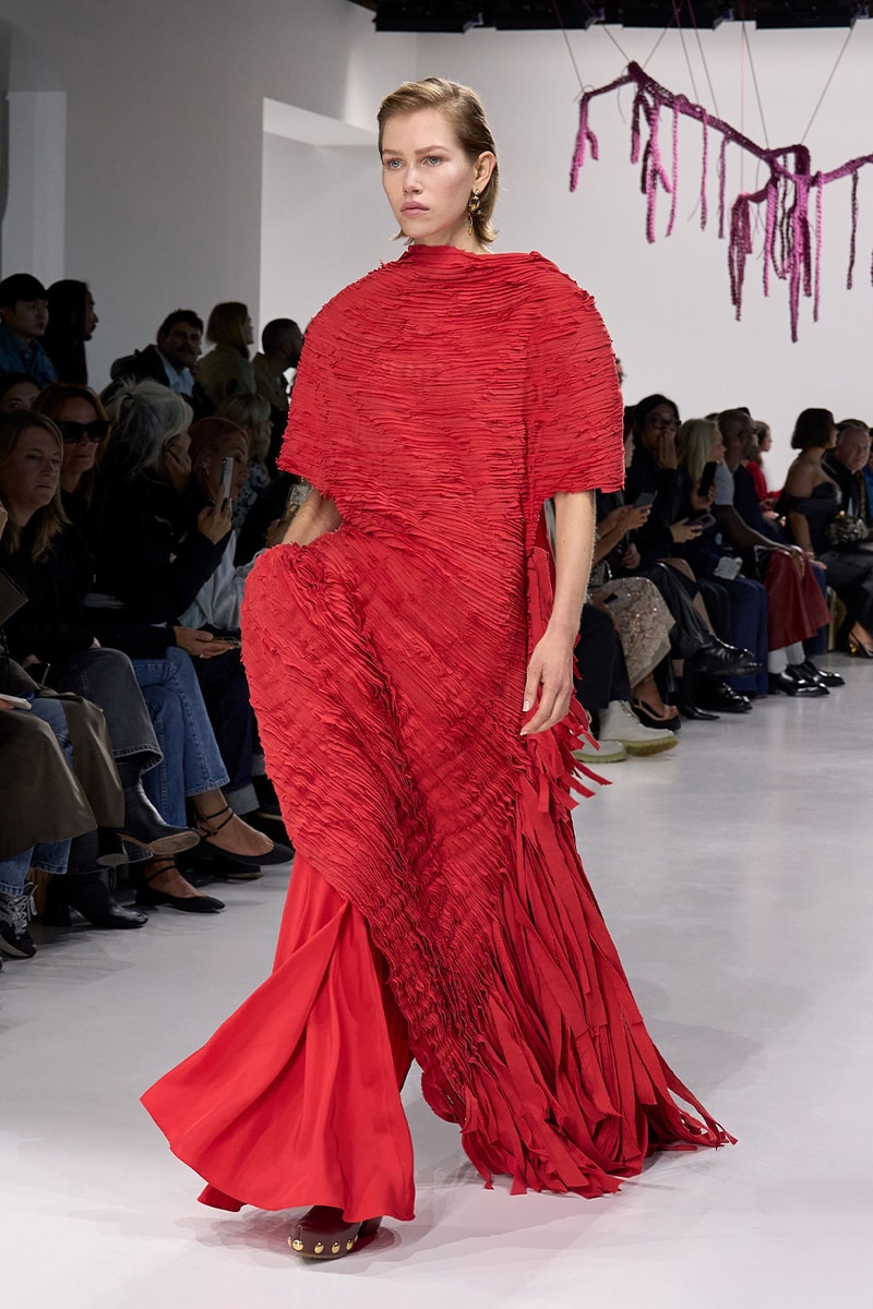 Louise Trotter's Debut Bottega Veneta SS26 Collection Breathes New Air Into the Heritage House