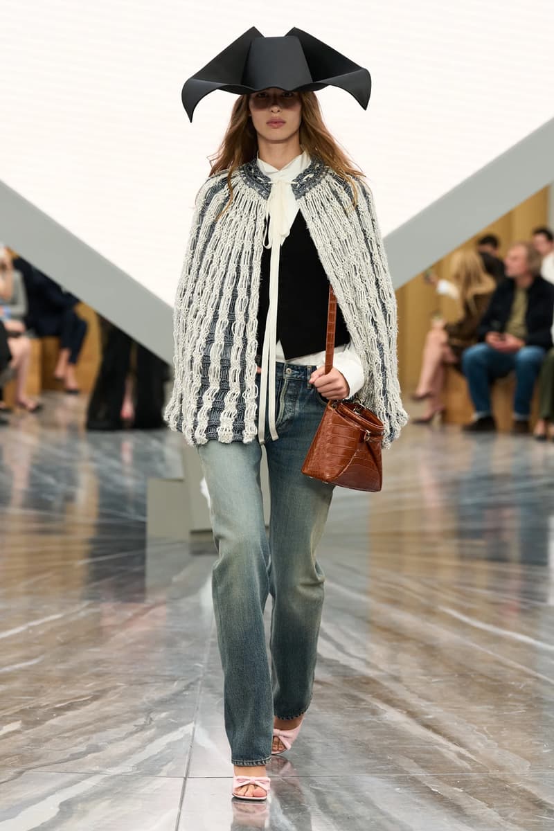 Jonathan Anderson's Debut Dior SS26 Womenswear Collection Was Nothing Short of Spectacular lvmh creative director sole 