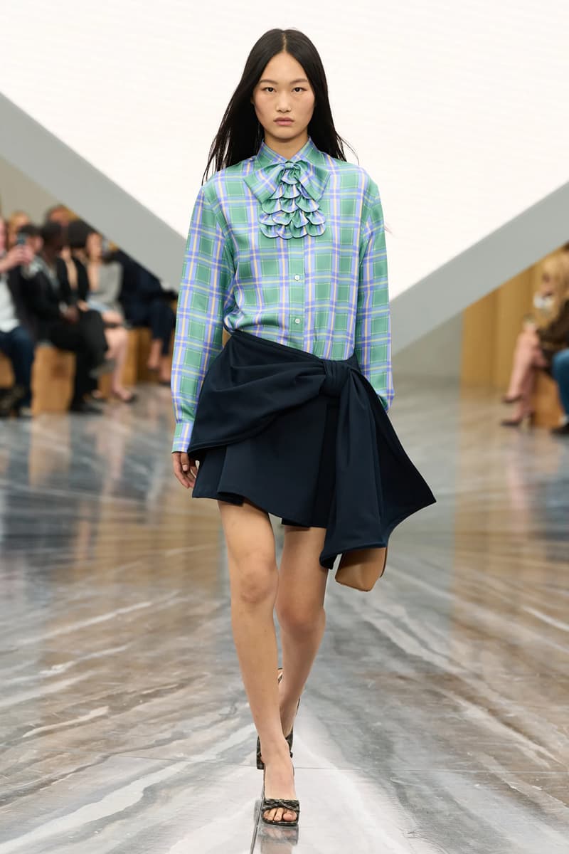 Jonathan Anderson's Debut Dior SS26 Womenswear Collection Was Nothing Short of Spectacular lvmh creative director sole 