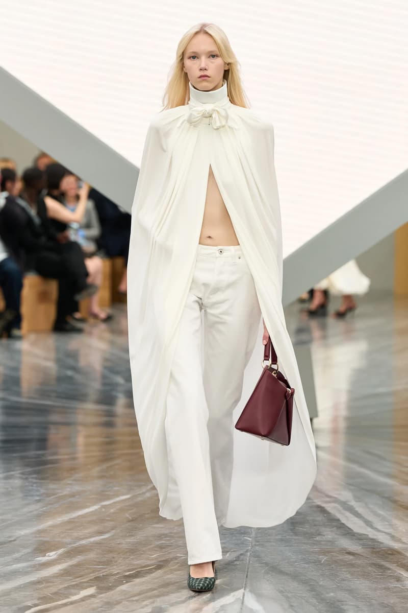 Jonathan Anderson's Debut Dior SS26 Womenswear Collection Was Nothing Short of Spectacular lvmh creative director sole 