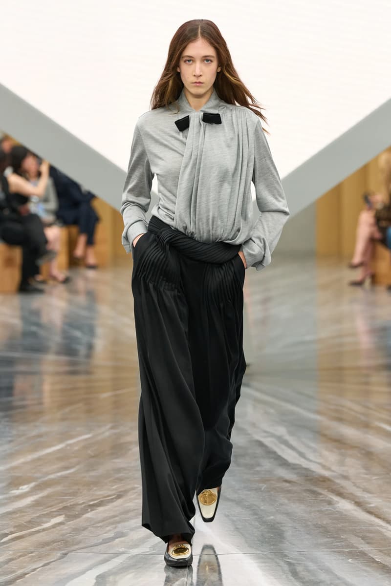 Jonathan Anderson's Debut Dior SS26 Womenswear Collection Was Nothing Short of Spectacular lvmh creative director sole 