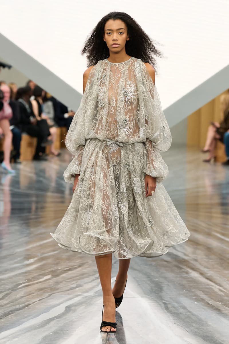 Jonathan Anderson's Debut Dior SS26 Womenswear Collection Was Nothing Short of Spectacular lvmh creative director sole 
