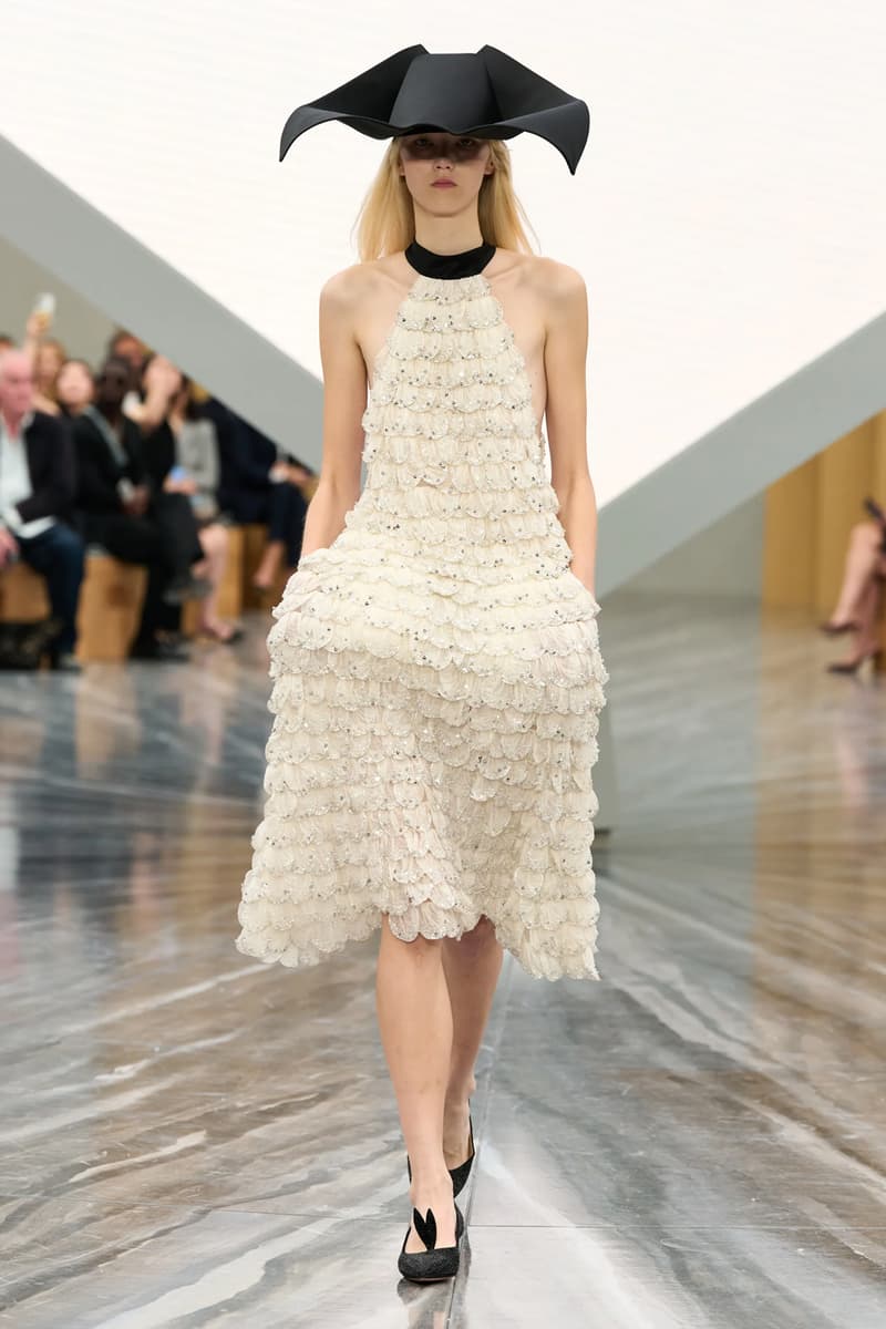 Jonathan Anderson's Debut Dior SS26 Womenswear Collection Was Nothing Short of Spectacular lvmh creative director sole 