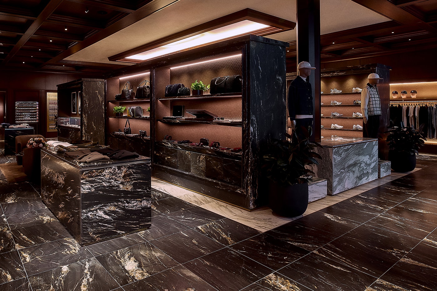Kith Announces Opening of Chicago Flagship windy city Magnificent Mile, Kith Chicago onnie Fieg for ASICS World’s Fair collection asics world fair womens accessories