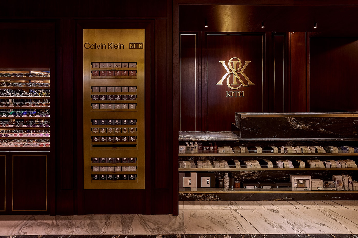 Kith Announces Opening of Chicago Flagship windy city Magnificent Mile, Kith Chicago onnie Fieg for ASICS World’s Fair collection asics world fair womens accessories