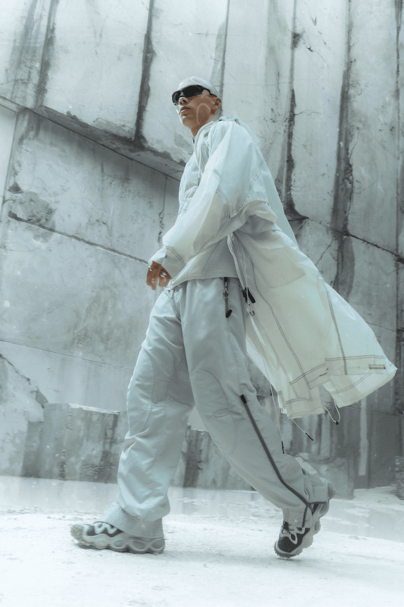 Oakley’s Morphware, Fall/Winter '25, Oakley Latitude FW25 collection, Latitude Soar Parka.