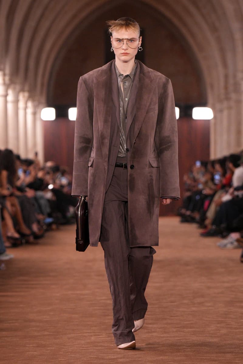 Acne Studios Spring Summer 2026 Paris Fashion Week menswear womenswear runway show Jonny Johansson