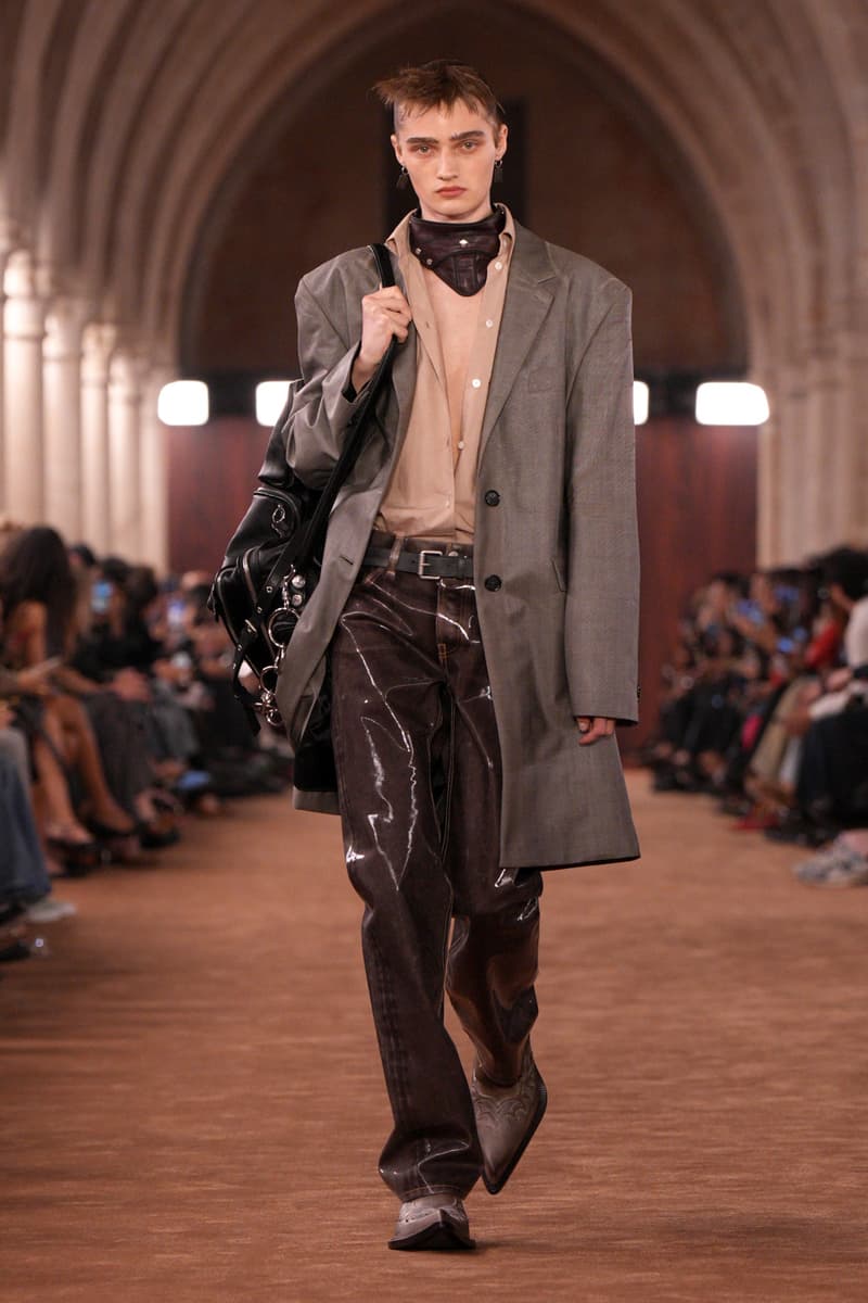 Acne Studios Spring Summer 2026 Paris Fashion Week menswear womenswear runway show Jonny Johansson