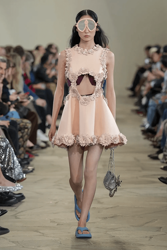 Rabanne Spring Summer 2026 Paris Fashion Week womenswear menswear Julien Dossena runway show