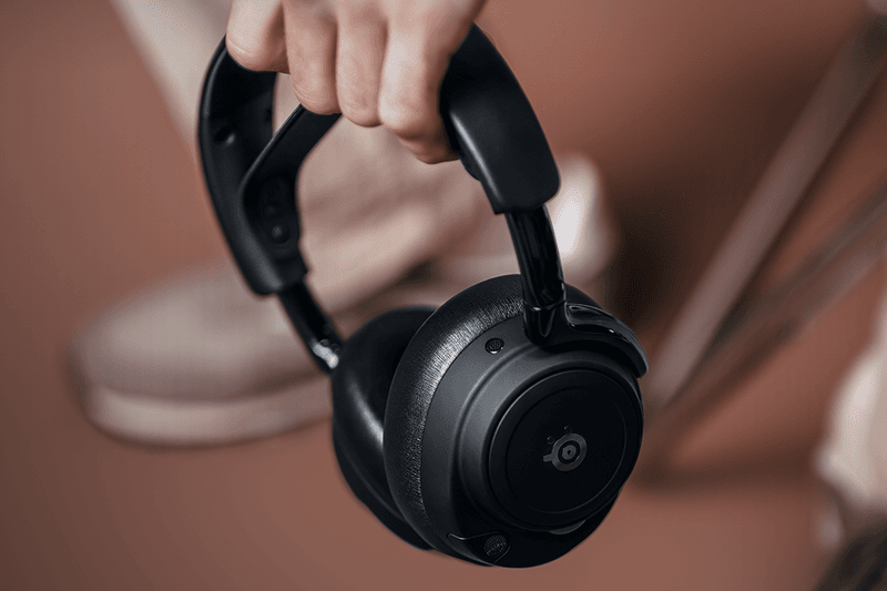 SteelSeries Launches the 'Arctis Nova Elite', its First 'Luxury' Gaming Headphones