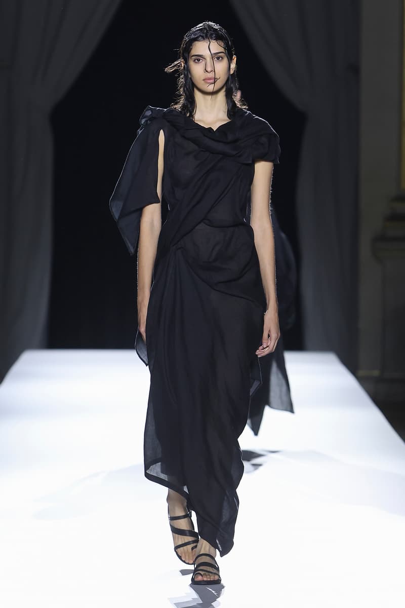 Yohji Yamamoto Spring Summer 2026 Paris Fashion Week womenswear runway show
