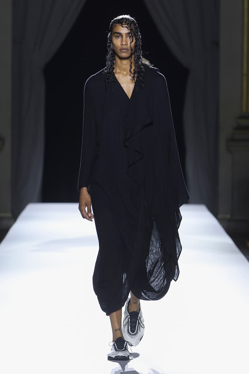 Yohji Yamamoto Spring Summer 2026 Paris Fashion Week womenswear runway show