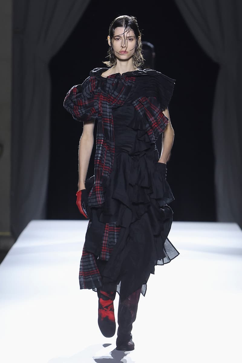Yohji Yamamoto Spring Summer 2026 Paris Fashion Week womenswear runway show