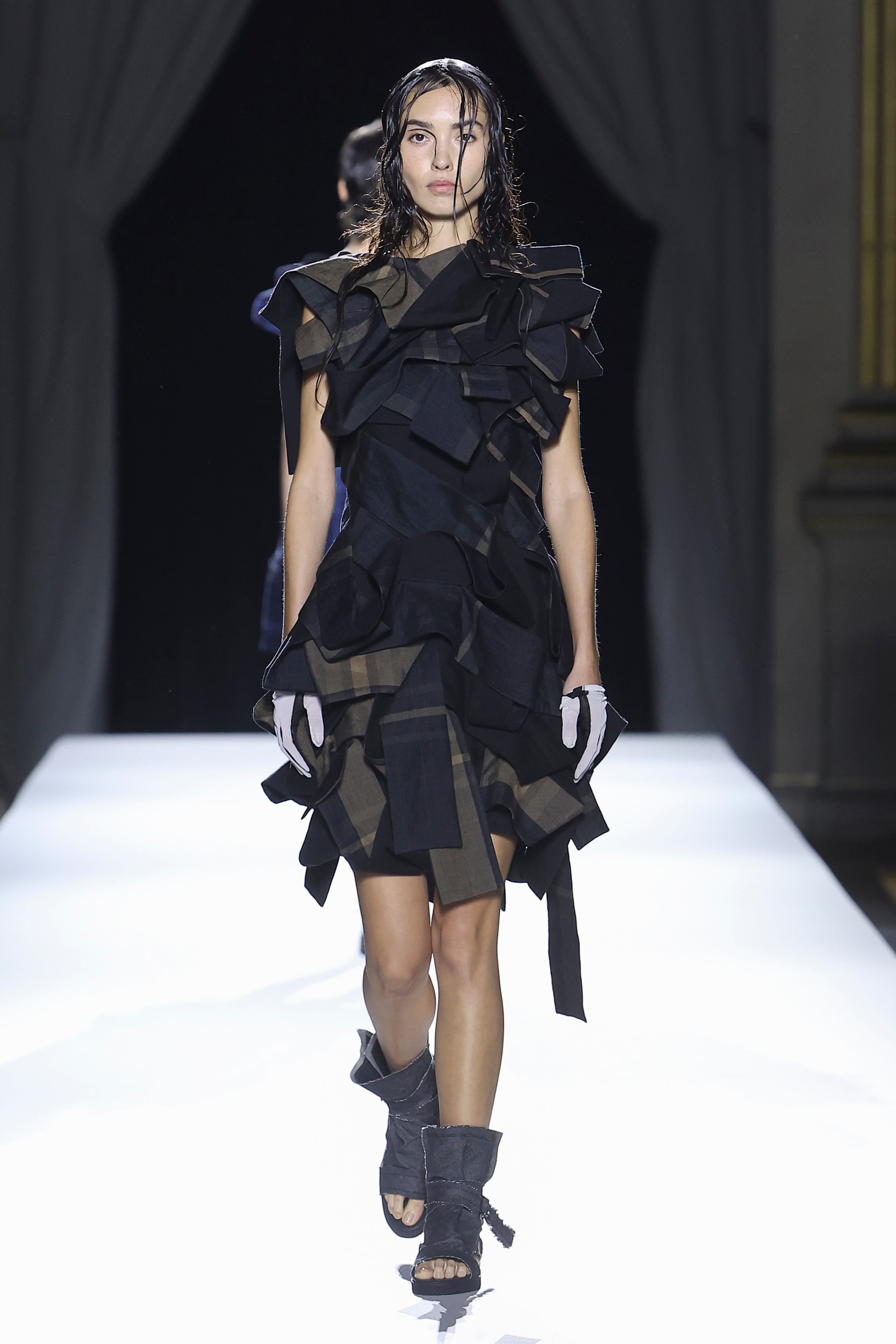 Yohji Yamamoto Spring Summer 2026 Paris Fashion Week womenswear runway show