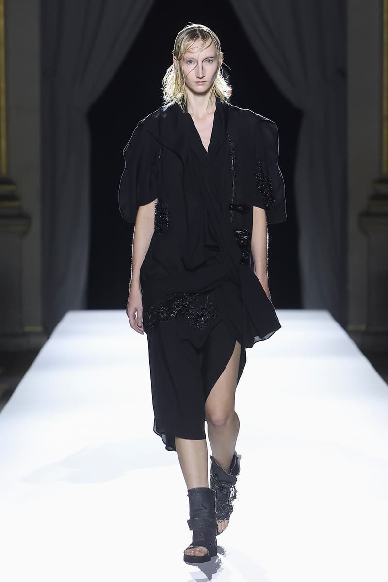 Yohji Yamamoto Spring Summer 2026 Paris Fashion Week womenswear runway show