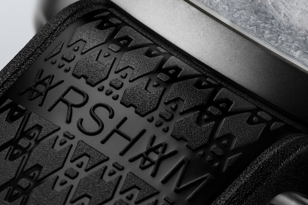 Look Back:  2025’s Coolest Watch Collaborations info Bulgari BVLGARI Octo Finissimo  Lee Ufan GD G-Dragon Jacob & Co. Hublot Daniel Arsham Marc Newson Ressence Type 3 Ulysse Nardin URWERK UR-FREAK TAG Heuer fragment Hiroshi Fujiwara USM Zenith Defy Chronograph Anicorn Playstation 