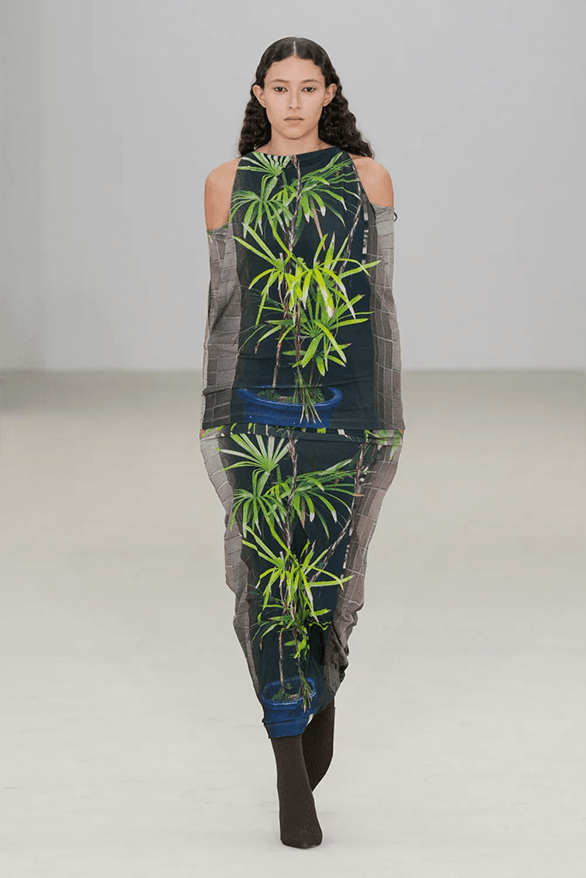 Issey Miyake Spring Summer 2026 Paris Fashion Week womenswear runway show