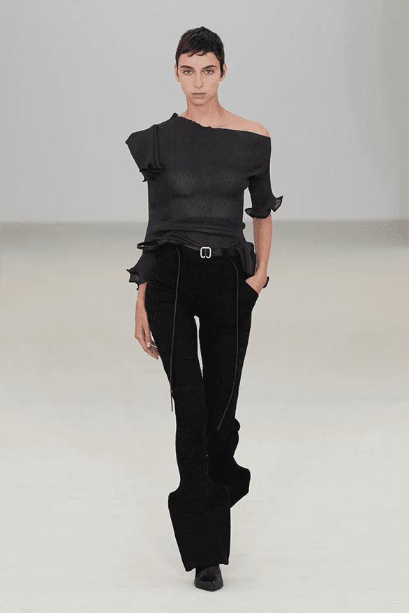 Issey Miyake Spring Summer 2026 Paris Fashion Week womenswear runway show