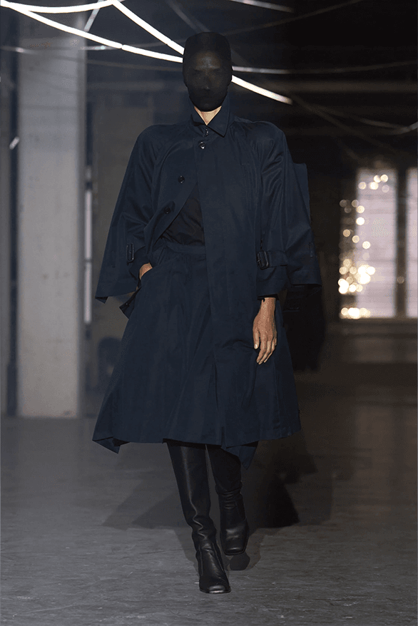 VETEMENTS Spring Summer 2026 Paris Fashion Week menswear womenswear runway show Guram Gvasalia