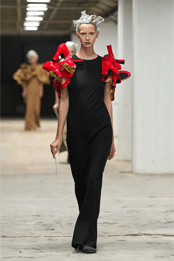 Junya Watanabe Spring Summer 2026 Paris Fashion Week womenswear runway show Stüssy collaboration