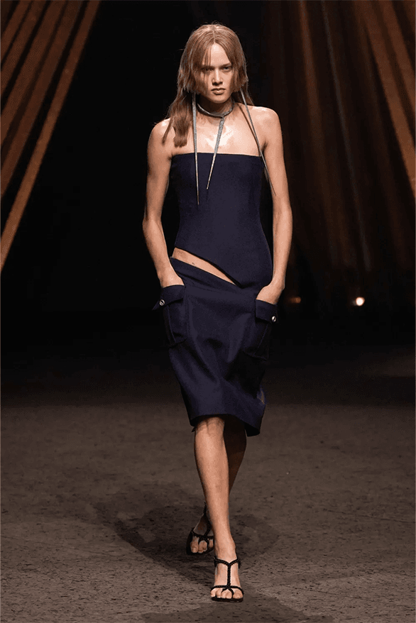 Alexander McQueen Spring Summer 2026 paris fashion week womenswear runway Seán McGirr