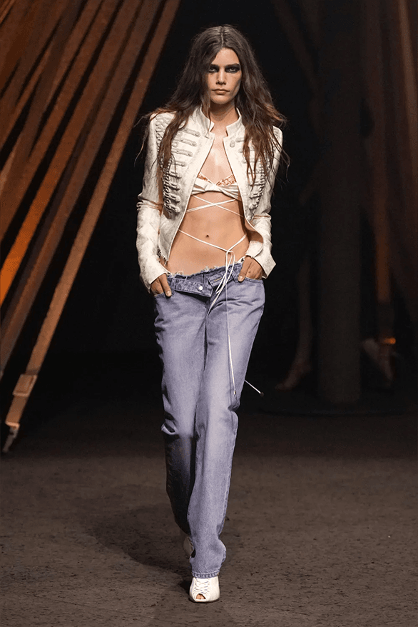 Alexander McQueen Spring Summer 2026 paris fashion week womenswear runway Seán McGirr