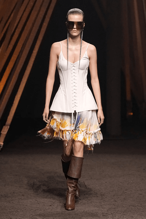 Alexander McQueen Spring Summer 2026 paris fashion week womenswear runway Seán McGirr